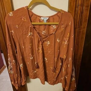 Arizona Jean Company Brown and Orange Tie Front Blouse